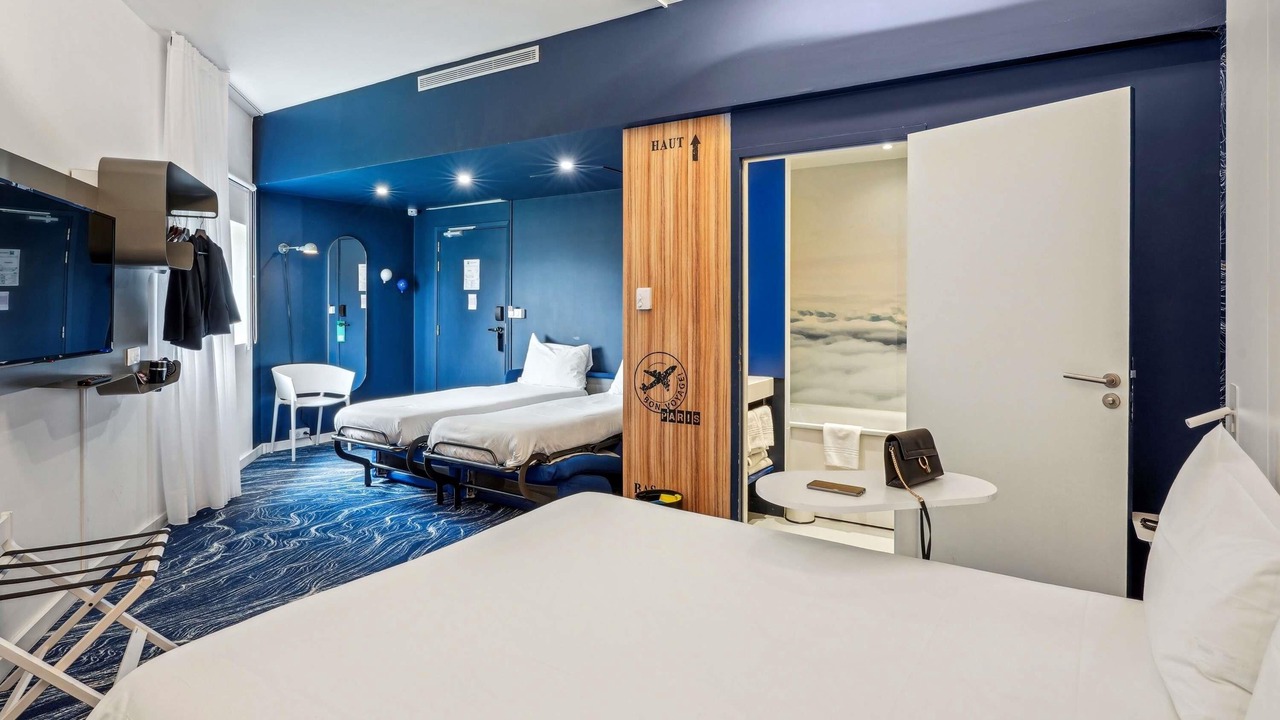 Photo of Bedroom in Paray-Vieille-Poste