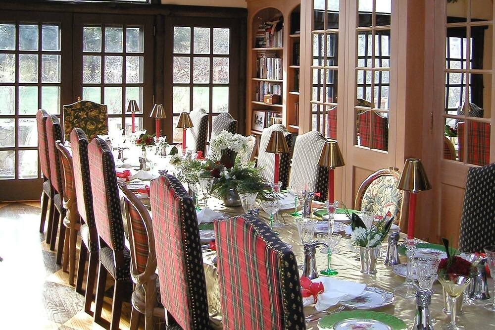 Photo of Livingroom in Westport