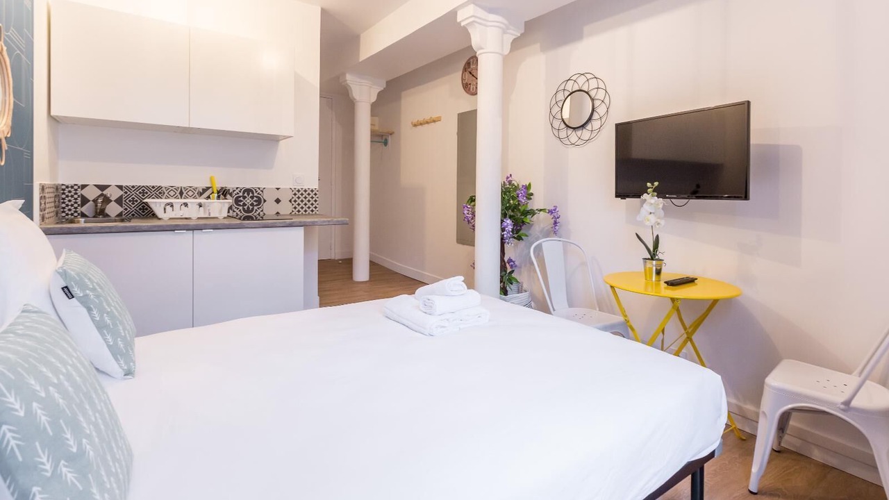 Photo of Bedroom in Quartier de la Monnaie