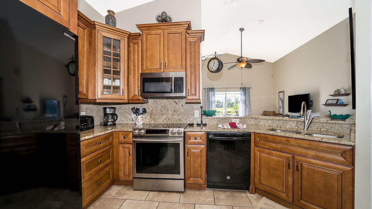 Photo of Kitchen in Crescent Lakes