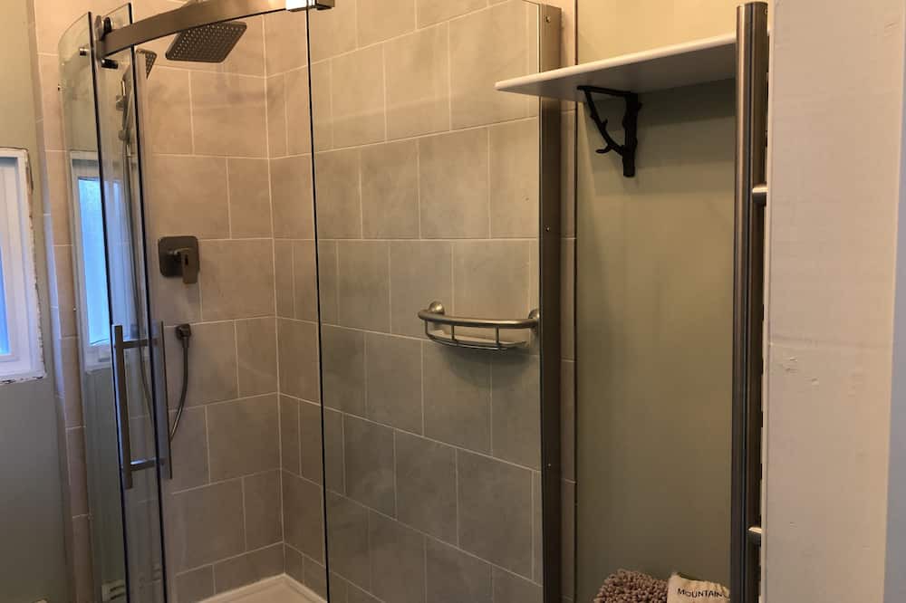 Photo of Bathroom in North Bay