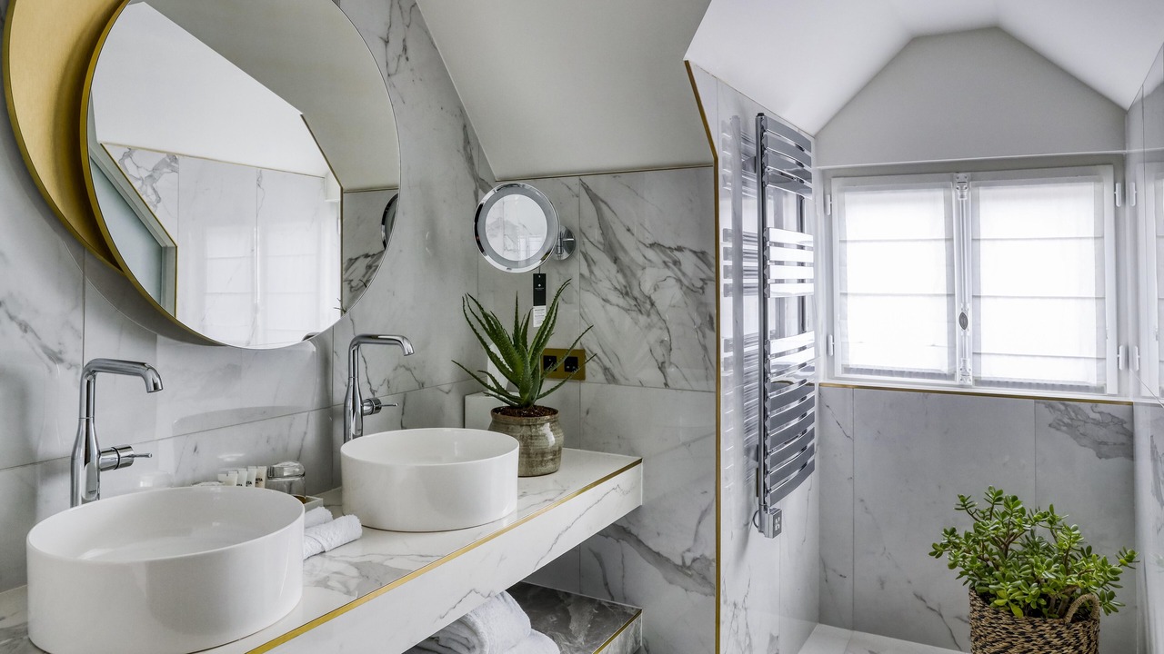 Photo of Bathroom in Chaussee-d'Antin