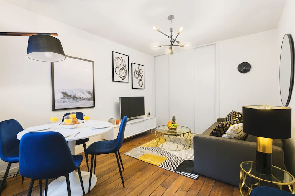 Photo of Livingroom in Saint-Victor