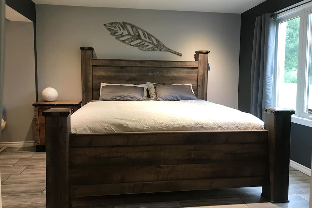Photo of Bedroom in Middlesex Centre