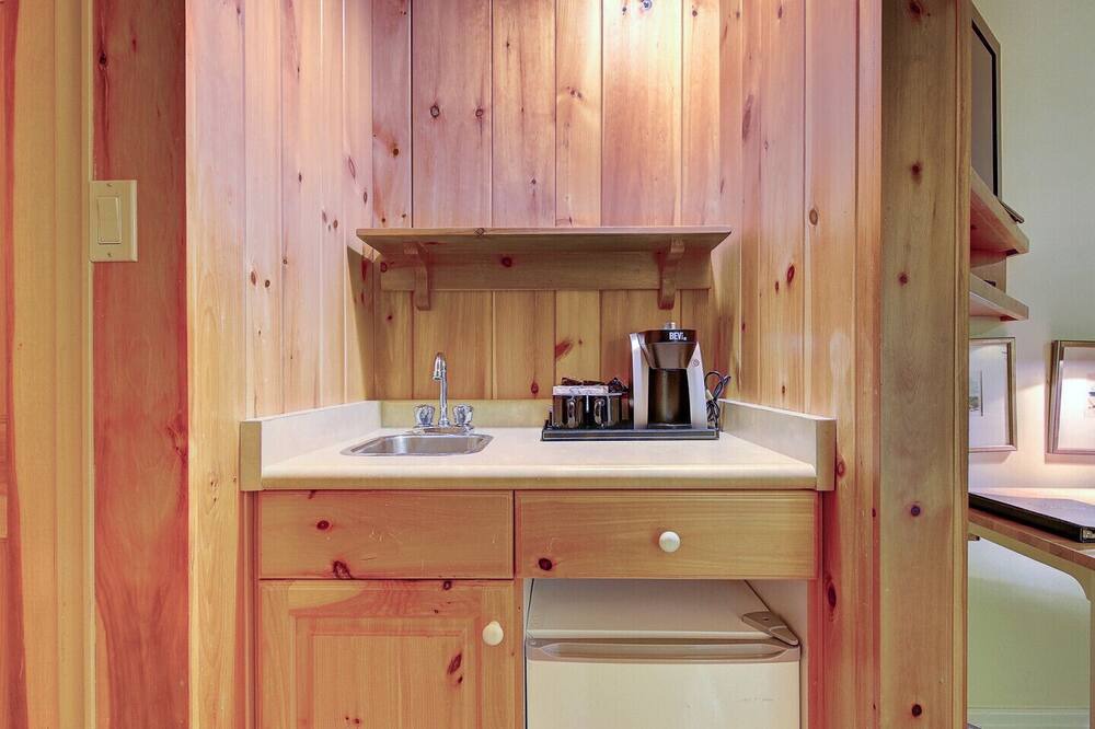 Photo of Kitchen in Georgina