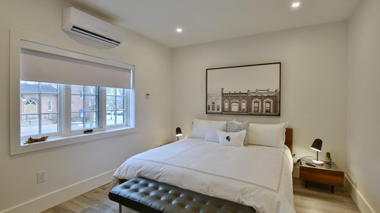 Photo of Bedroom in Collingwood