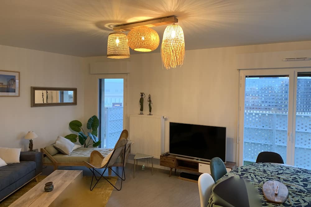 Photo of Livingroom in Parc-Nord