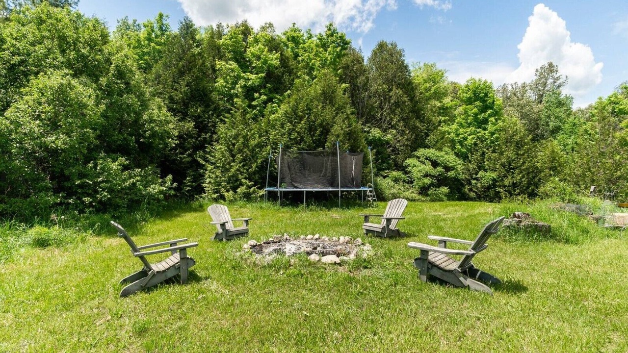 Photo of Outdoor in Grey Highlands