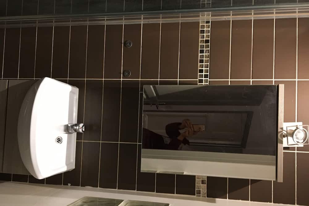 Photo of Bathroom in Champeval