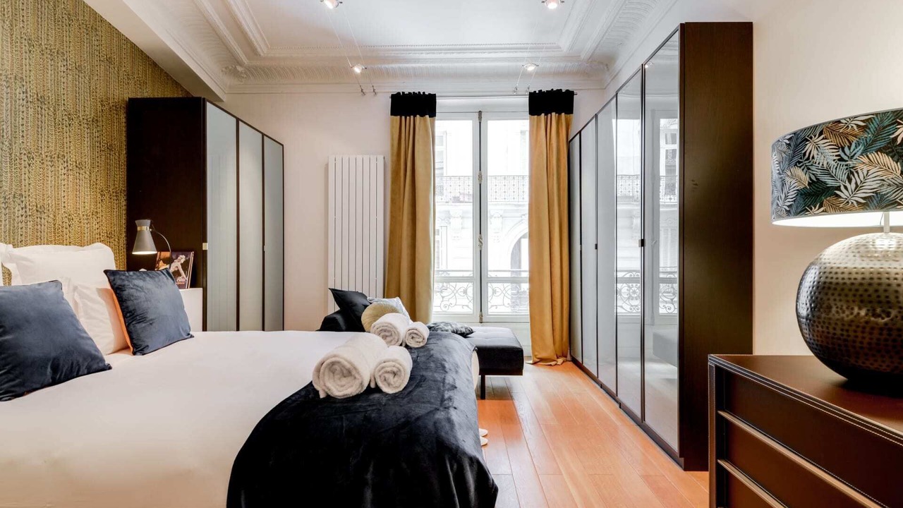 Photo of Bedroom in Champs-Elysees