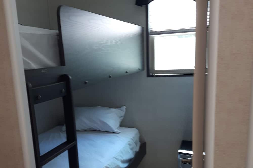 Photo of Bedroom in Washago