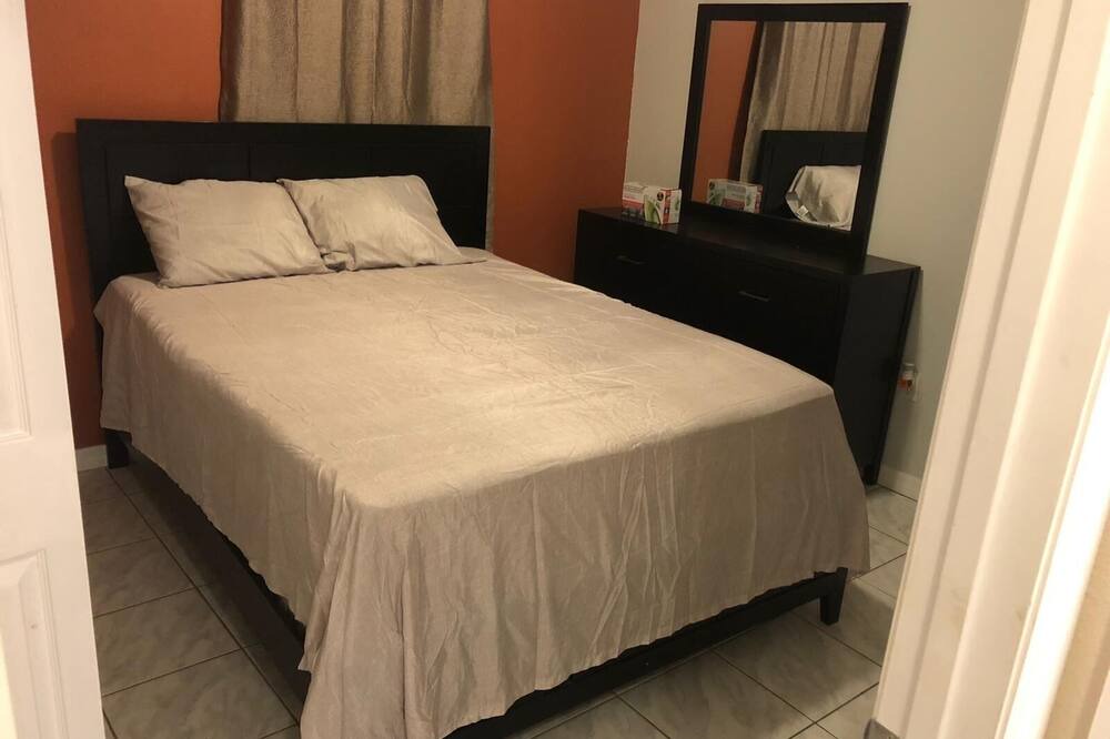 Photo of Bedroom in Campbell