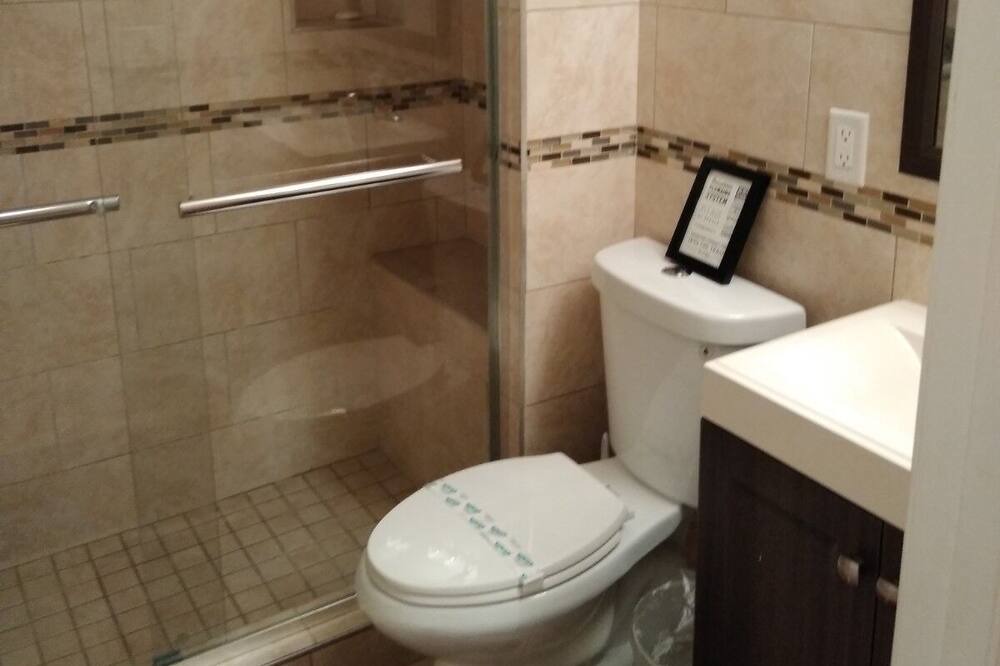 Photo of Bathroom in Campbell