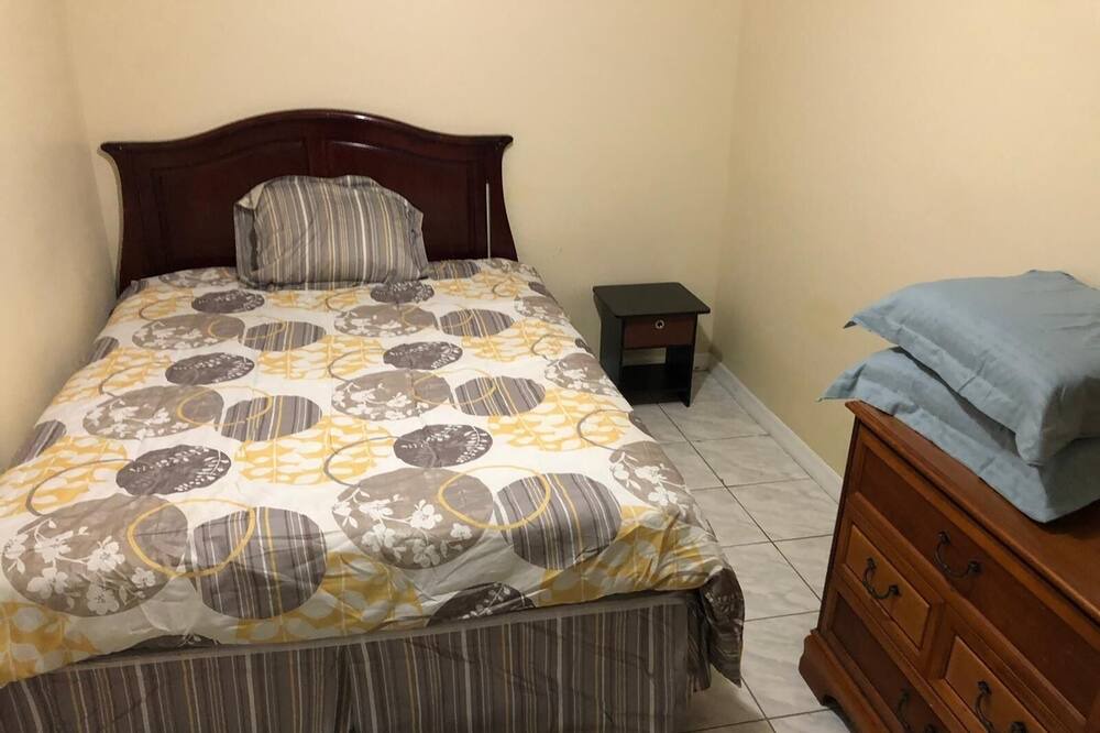Photo of Bedroom in Campbell