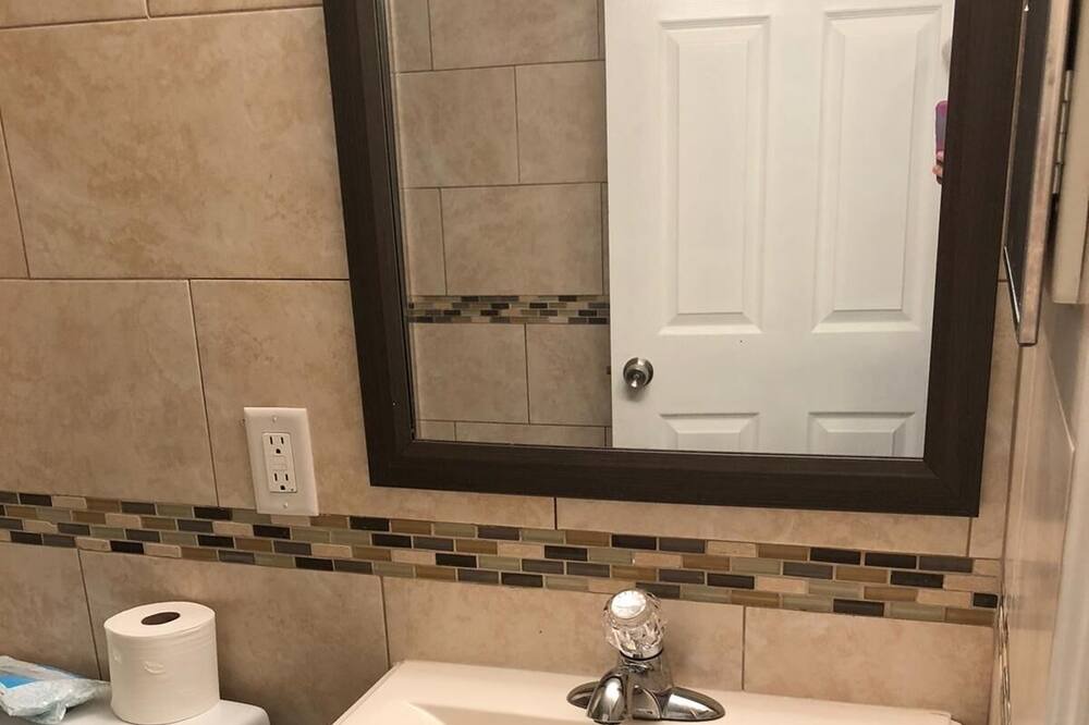 Photo of Bathroom in Campbell