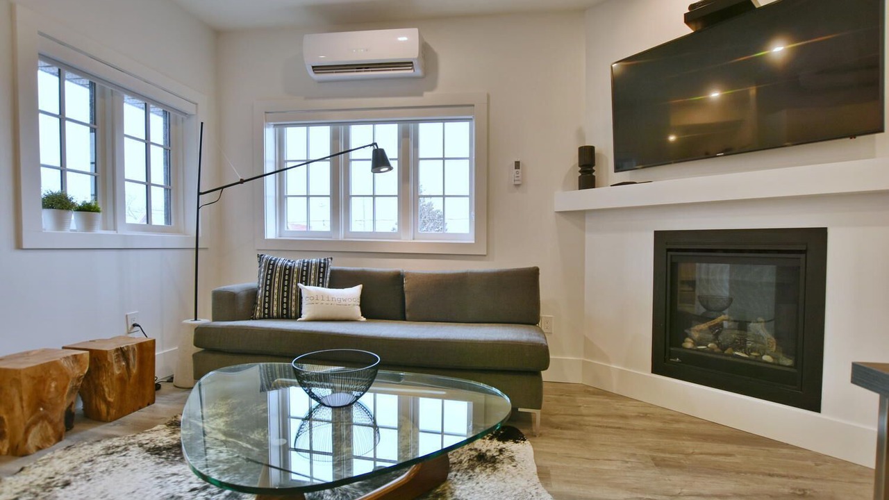 Photo of Livingroom in Collingwood