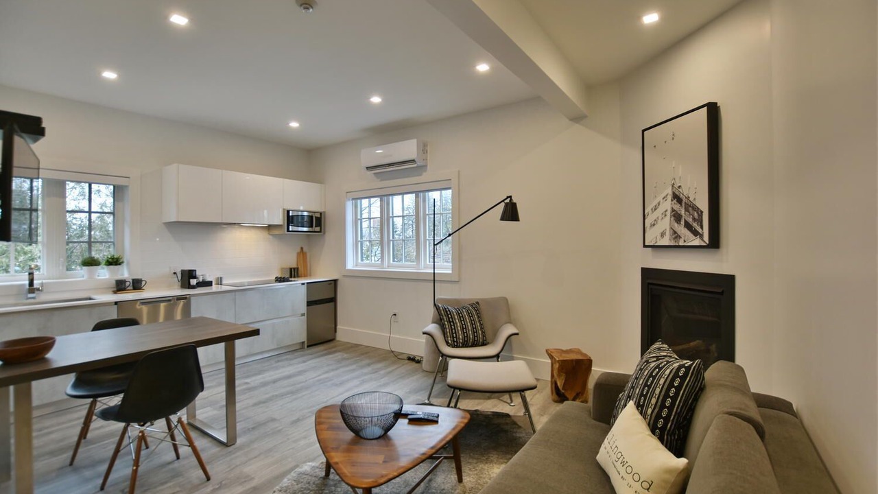 Photo of Livingroom in Collingwood
