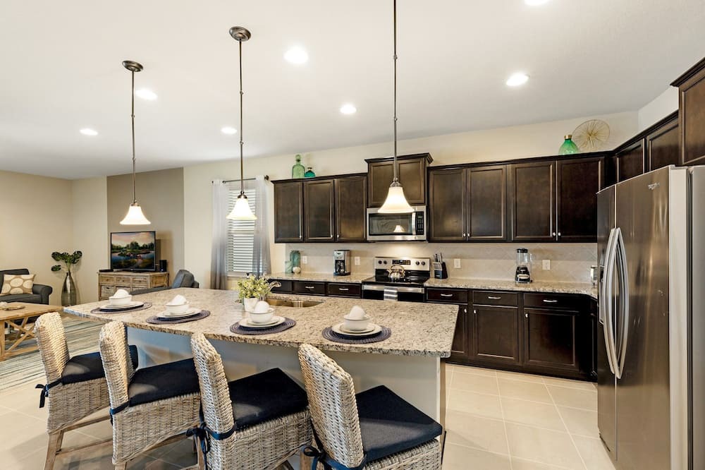 Photo of Kitchen in Bay Lake