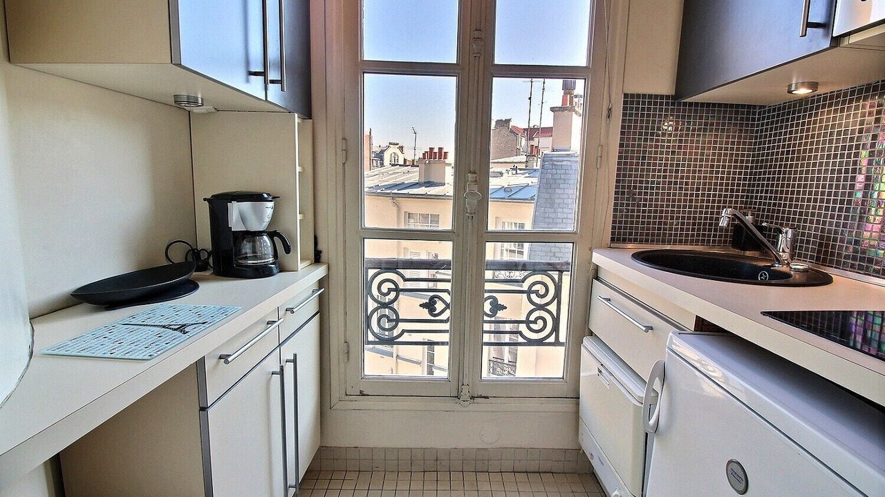 Photo of Kitchen in Notre-Dame-des-Champs
