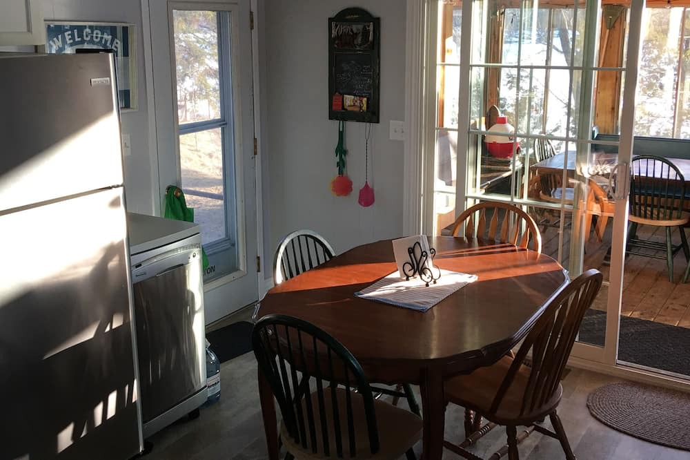 Photo of Kitchen in Alban