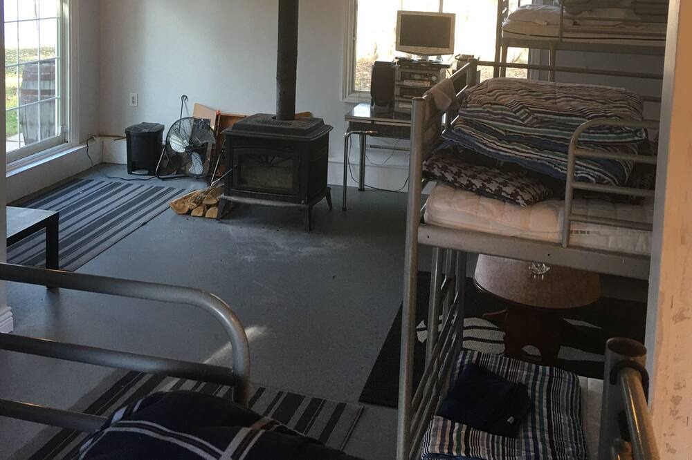 Photo of Livingroom in Alban