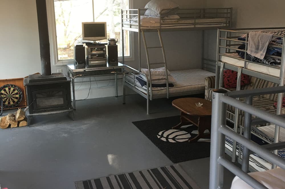 Photo of Livingroom in Alban