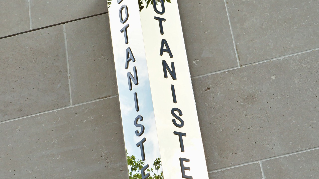 Photo of Outdoor in Auteuil