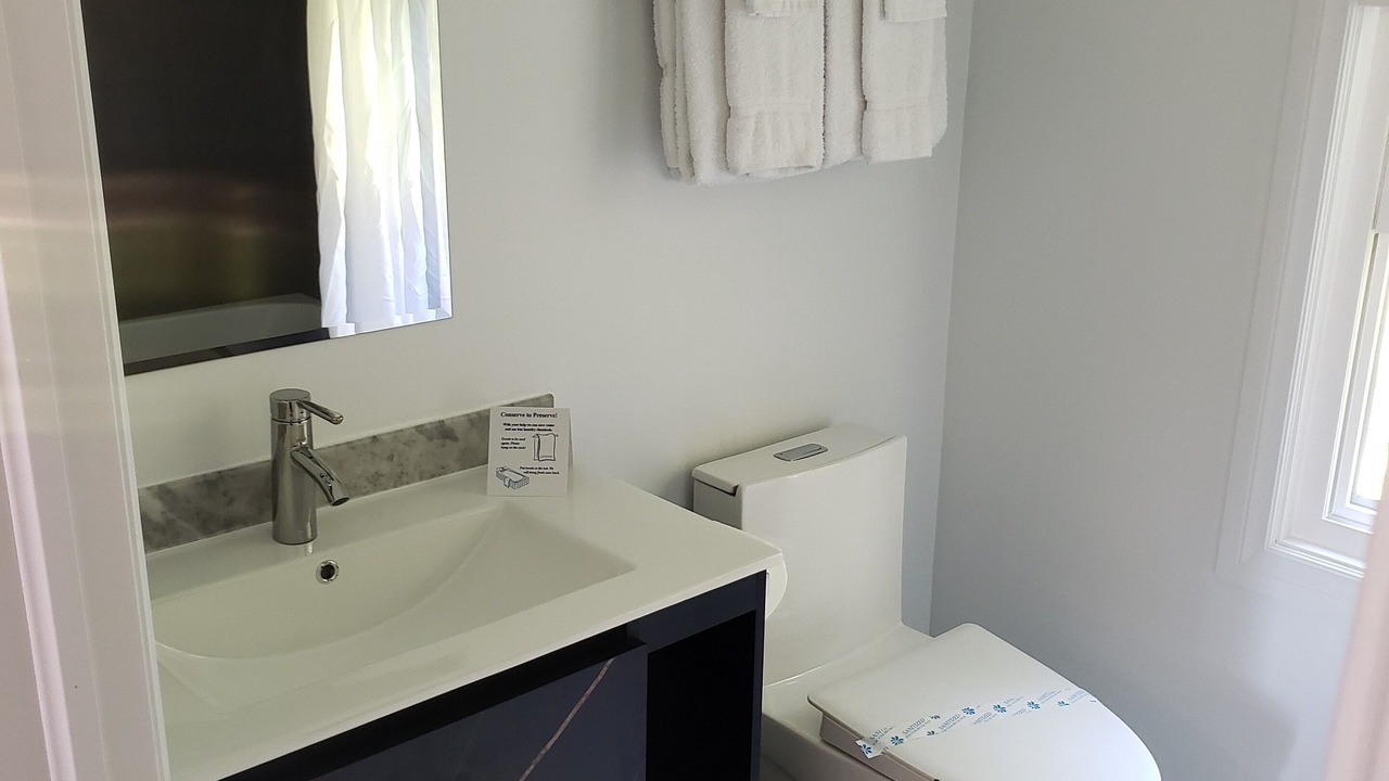 Photo of Bathroom in Tobermory