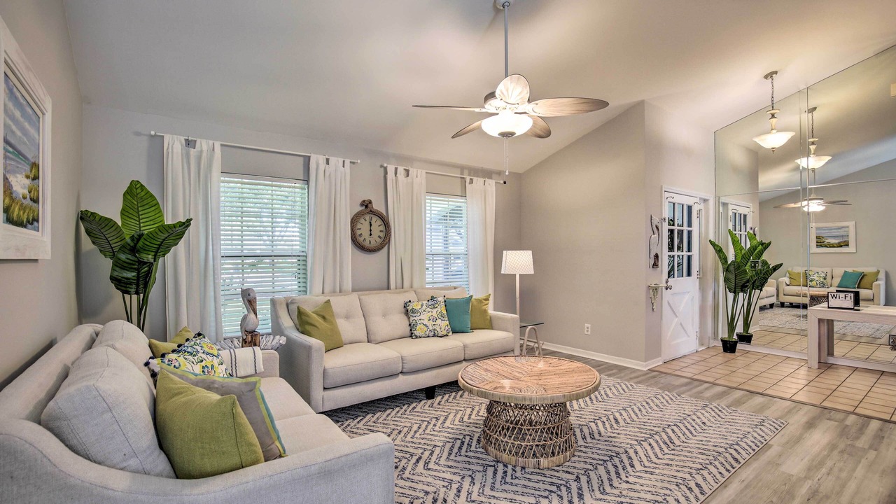 Photo of Livingroom in Bloomingdale