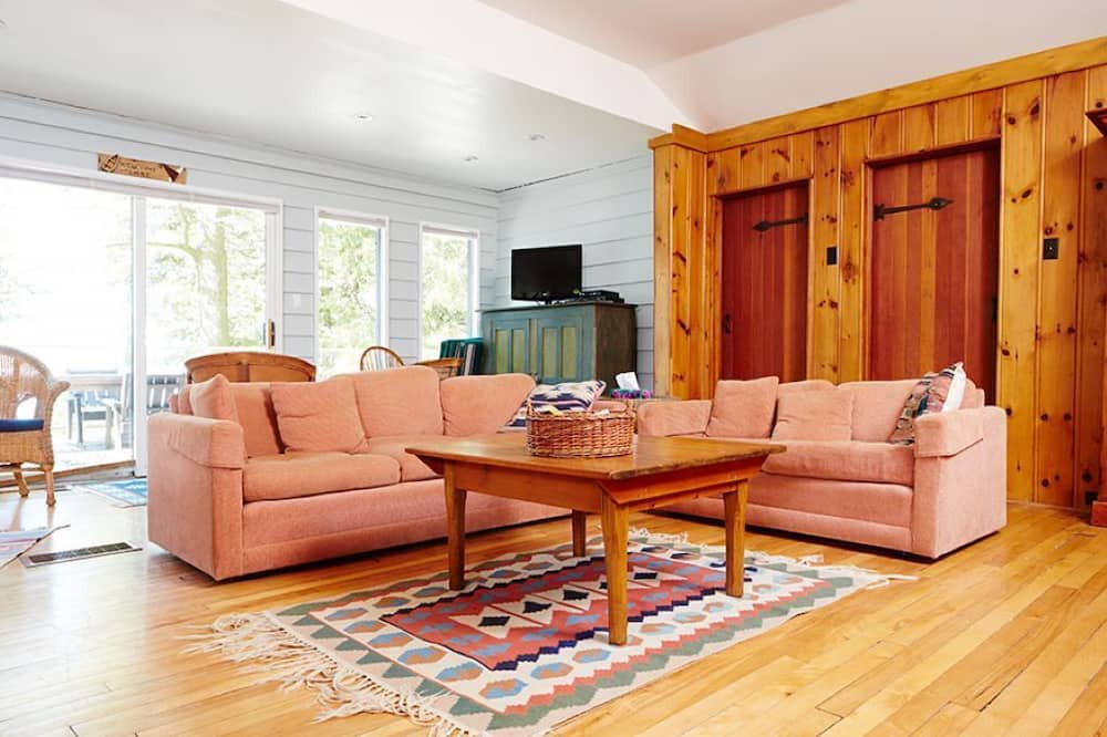 Photo of Livingroom in Oro-Medonte