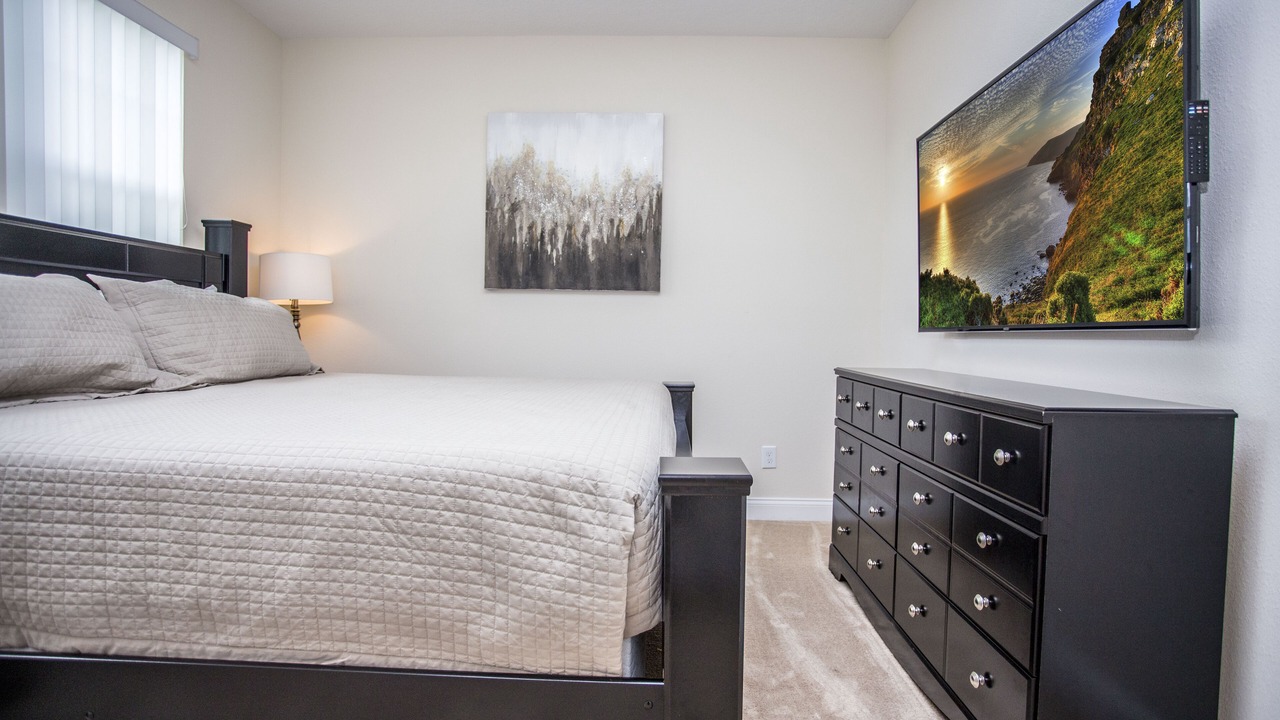 Photo of Bedroom in Davenport