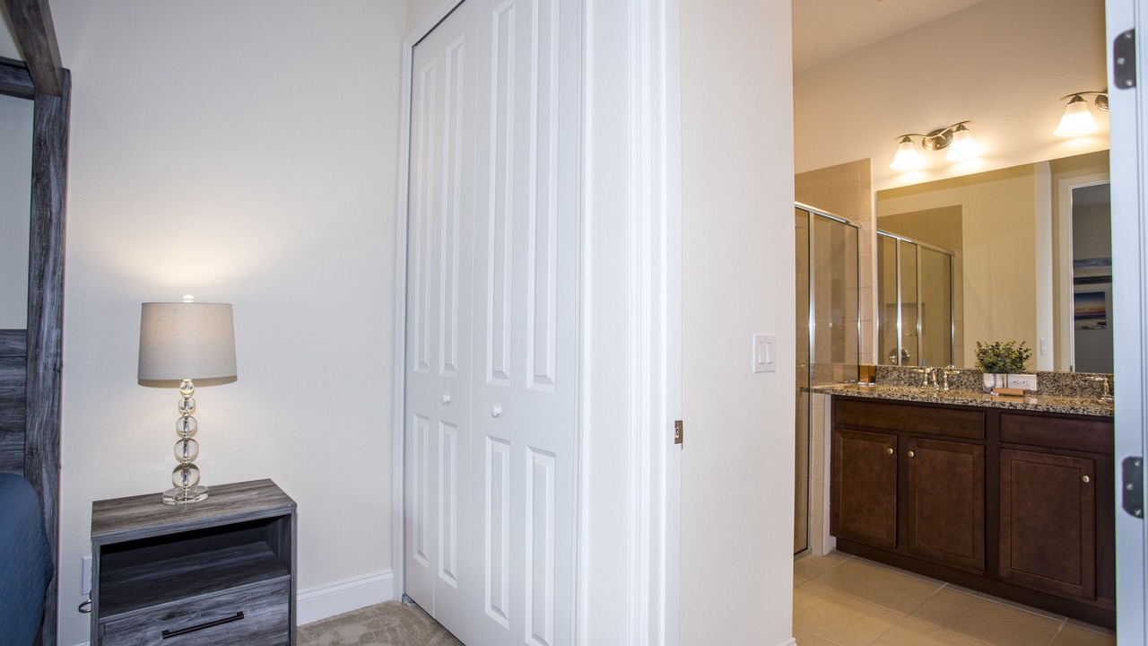 Photo of Bedroom in Davenport