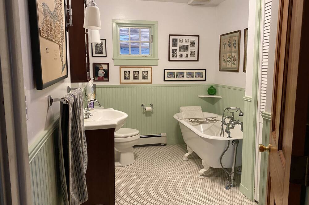 Photo of Bathroom in Rhinebeck