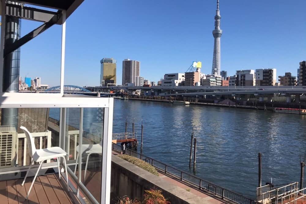 Photo of Patio Balcony in Komagata
