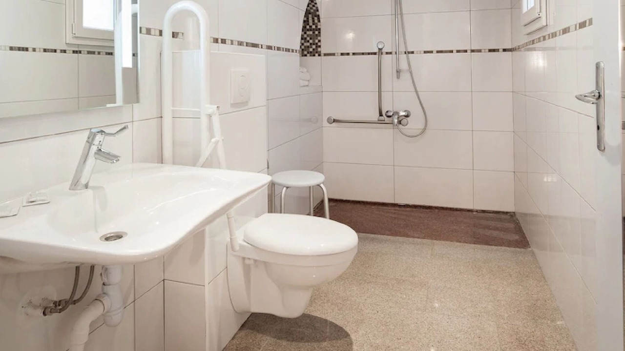 Photo of Bathroom in Enfants-Rouges