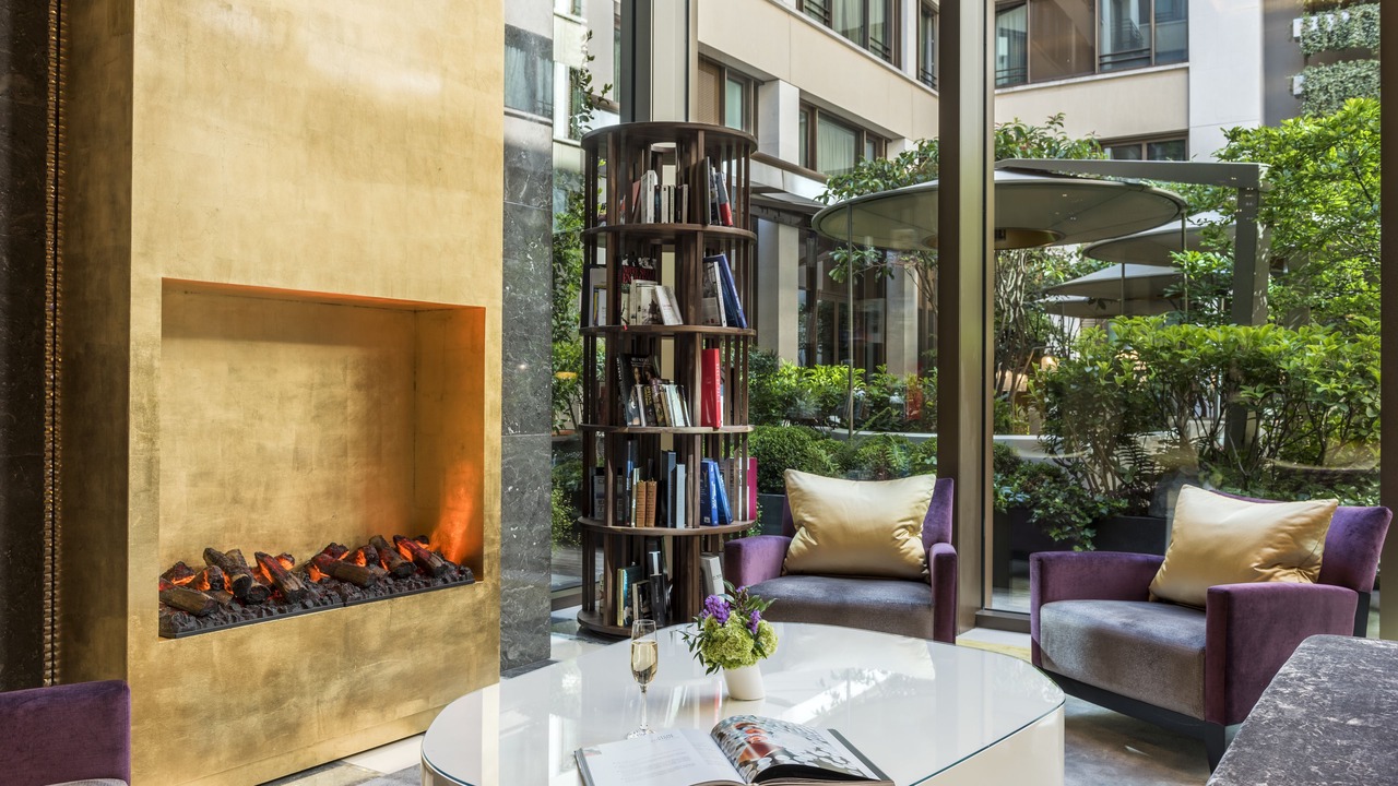 Photo of Livingroom in Quartier de la Place-Vendome