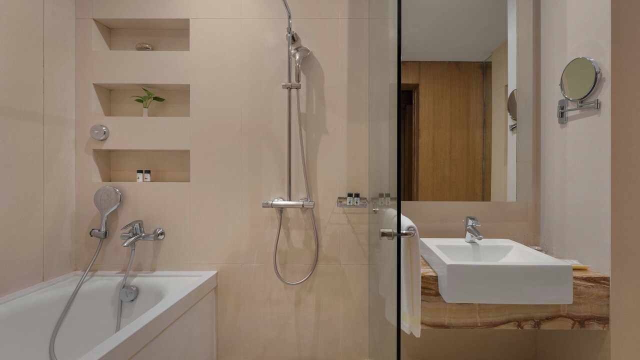 Photo of Bathroom in Hiranandani Gardens