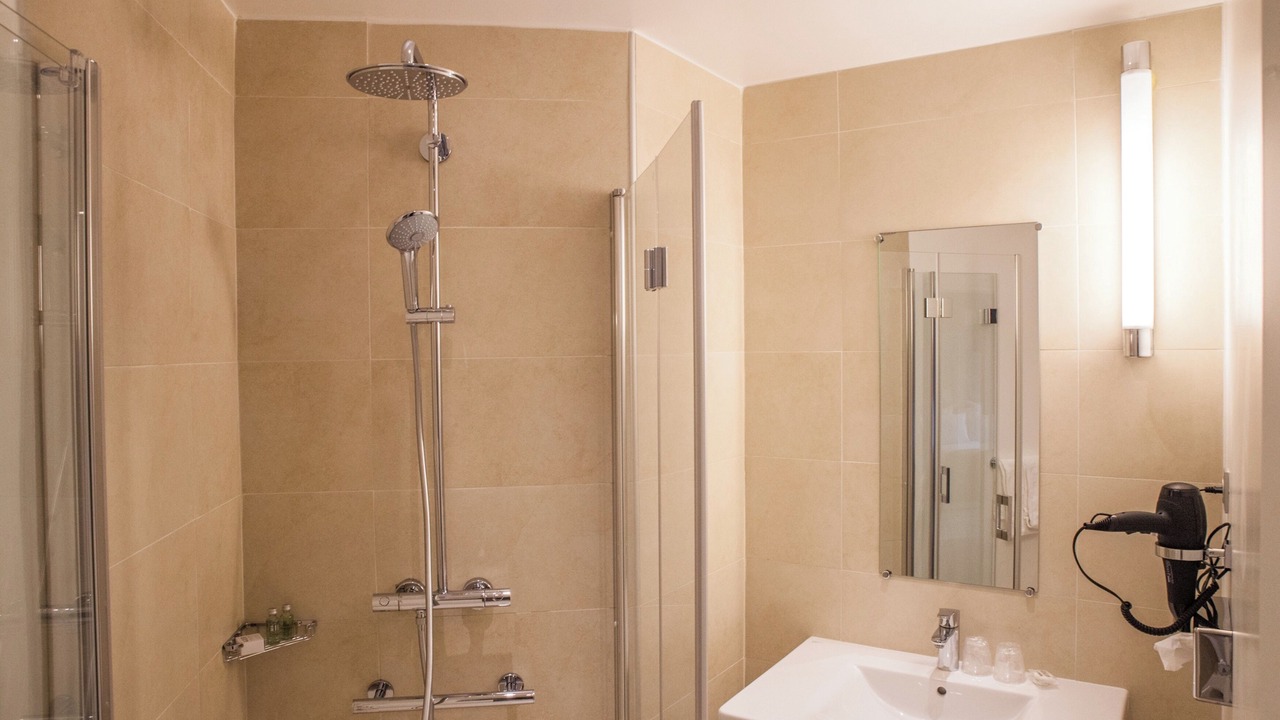 Photo of Bathroom in Montrouge
