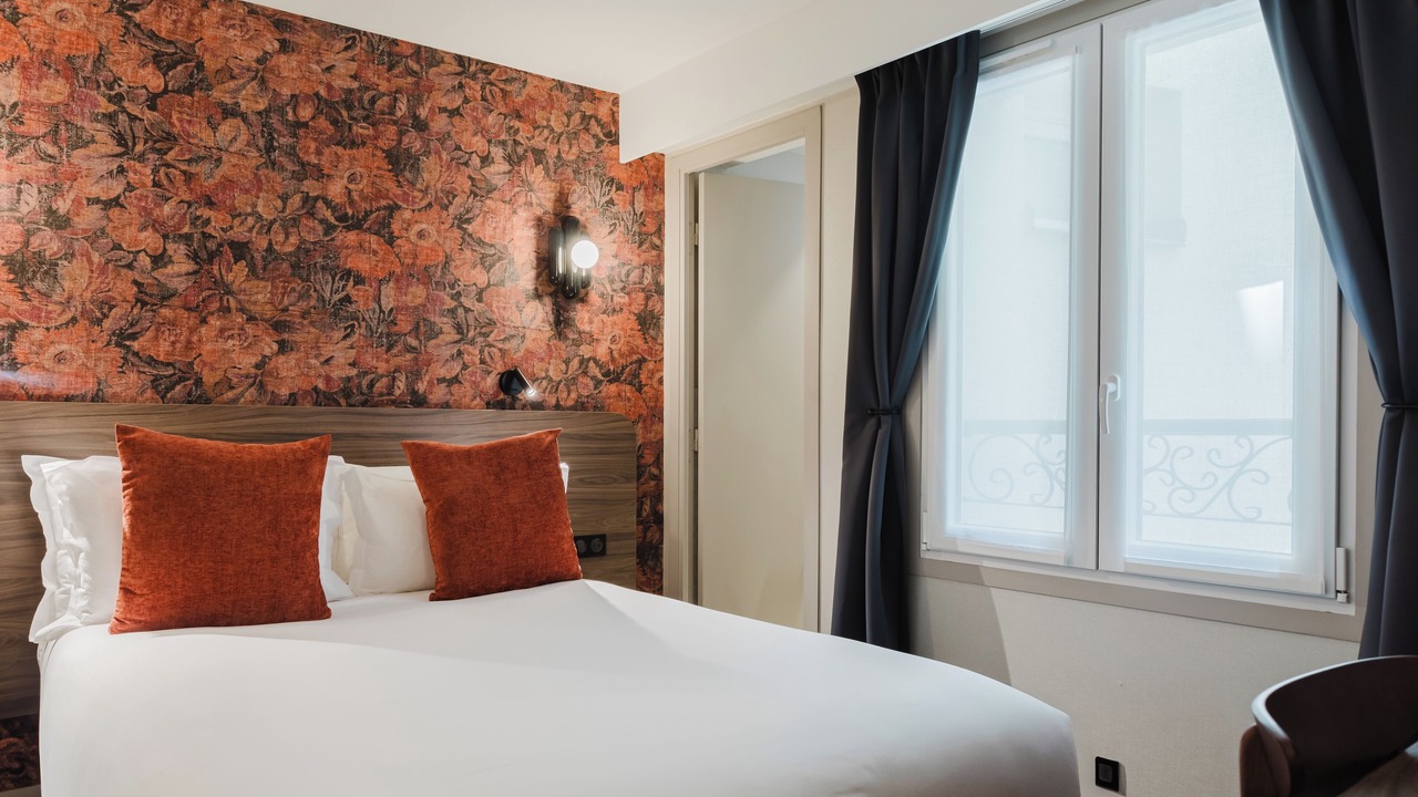 Photo of Bedroom in Chaussee-d'Antin