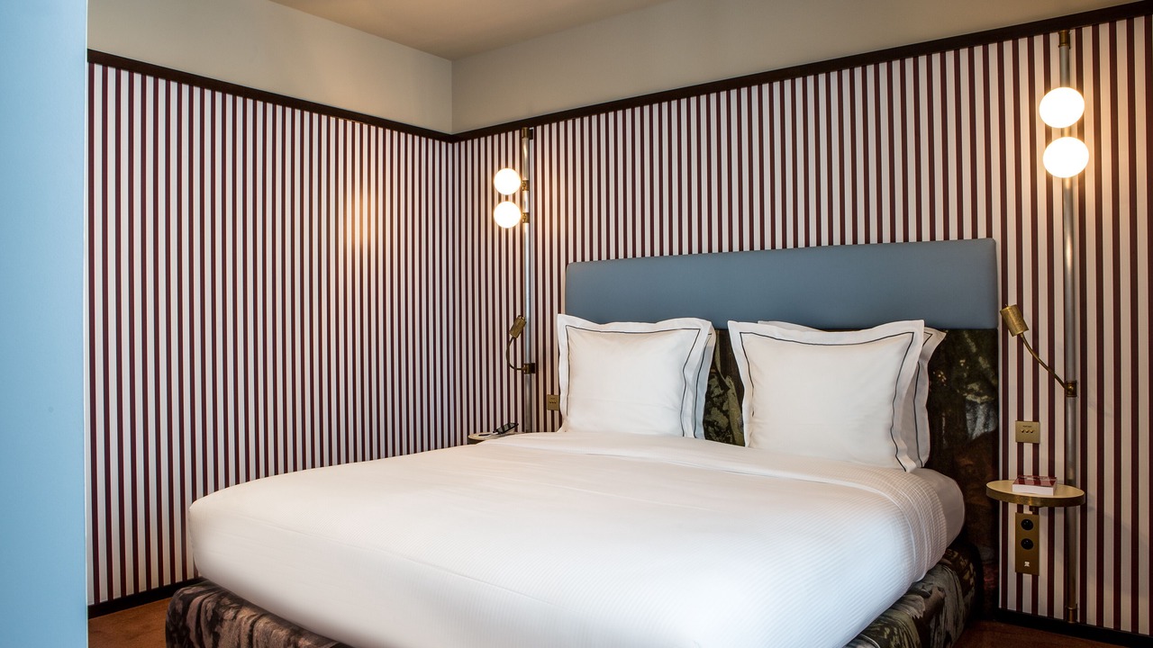 Photo of Bedroom in 8th Arrondissement