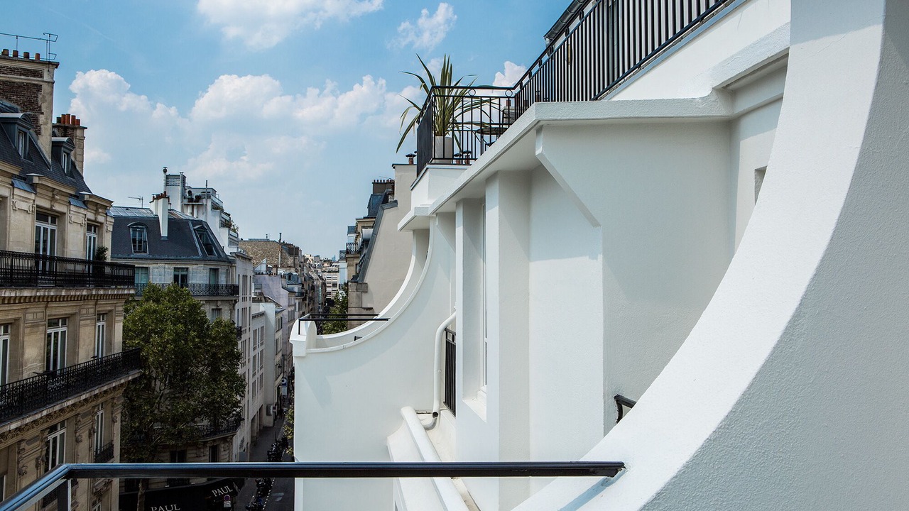 Photo of Patio Balcony in 8th Arrondissement