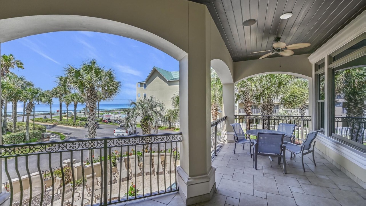 Photo of Outdoor in Avalon Beach Estates