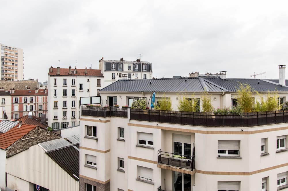 Photo of Outdoor in Les Puces de Saint-Ouen