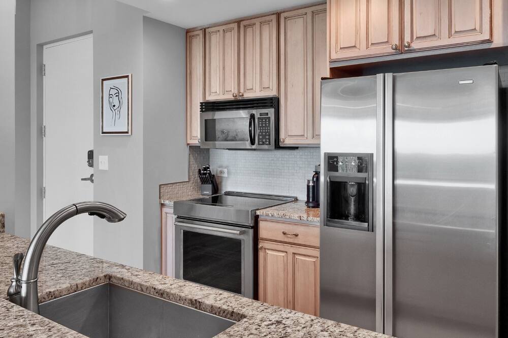 Photo of Kitchen in South Eola