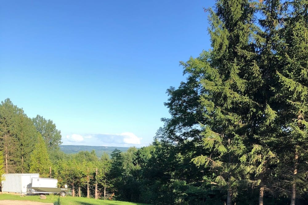 Photo of Outdoor in Grey Highlands