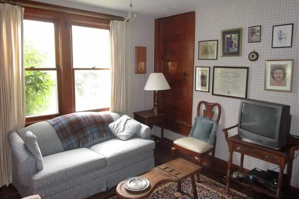 Photo of Bedroom in Eagles Mere