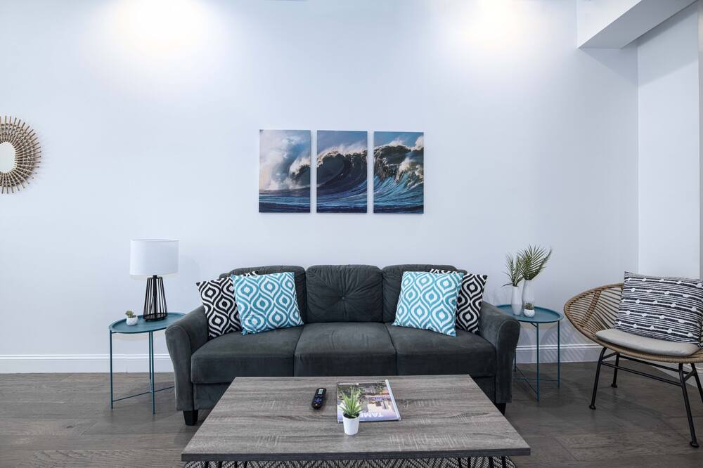 Photo of Livingroom in Historic Ybor