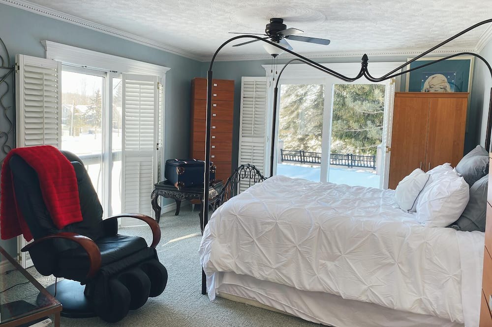 Photo of Bedroom in Lagoon City