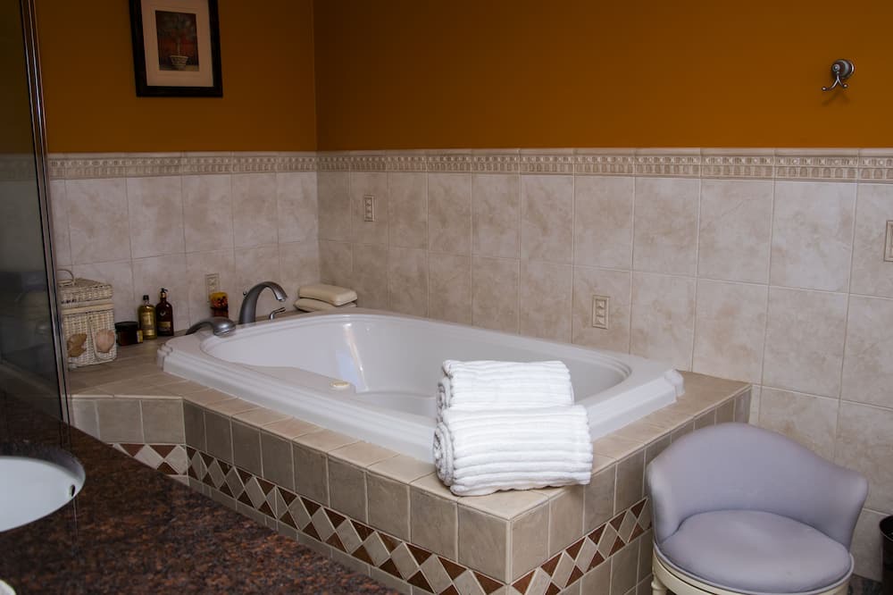 Photo of Bathroom in North Valley Stream