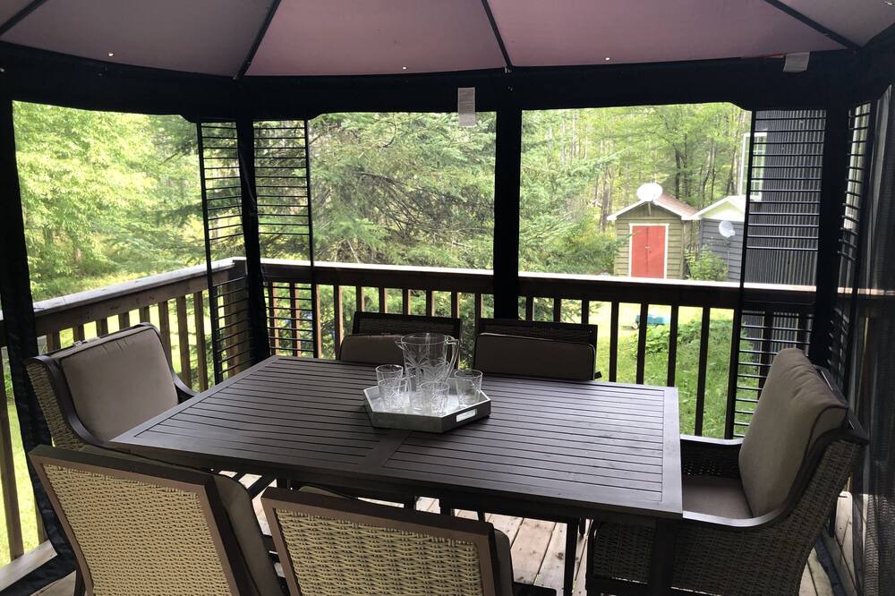 Photo of Patio Balcony in Huntsville